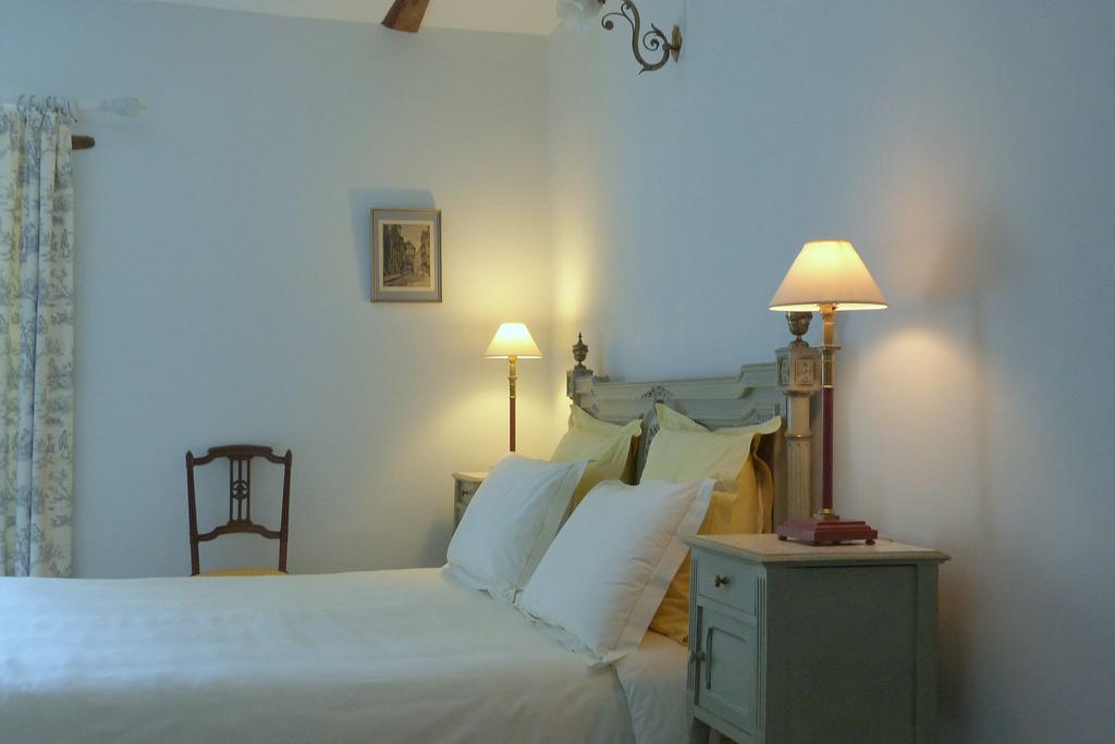Au Pontmevault Bed & Breakfast Miniac-Morvan ภายนอก รูปภาพ